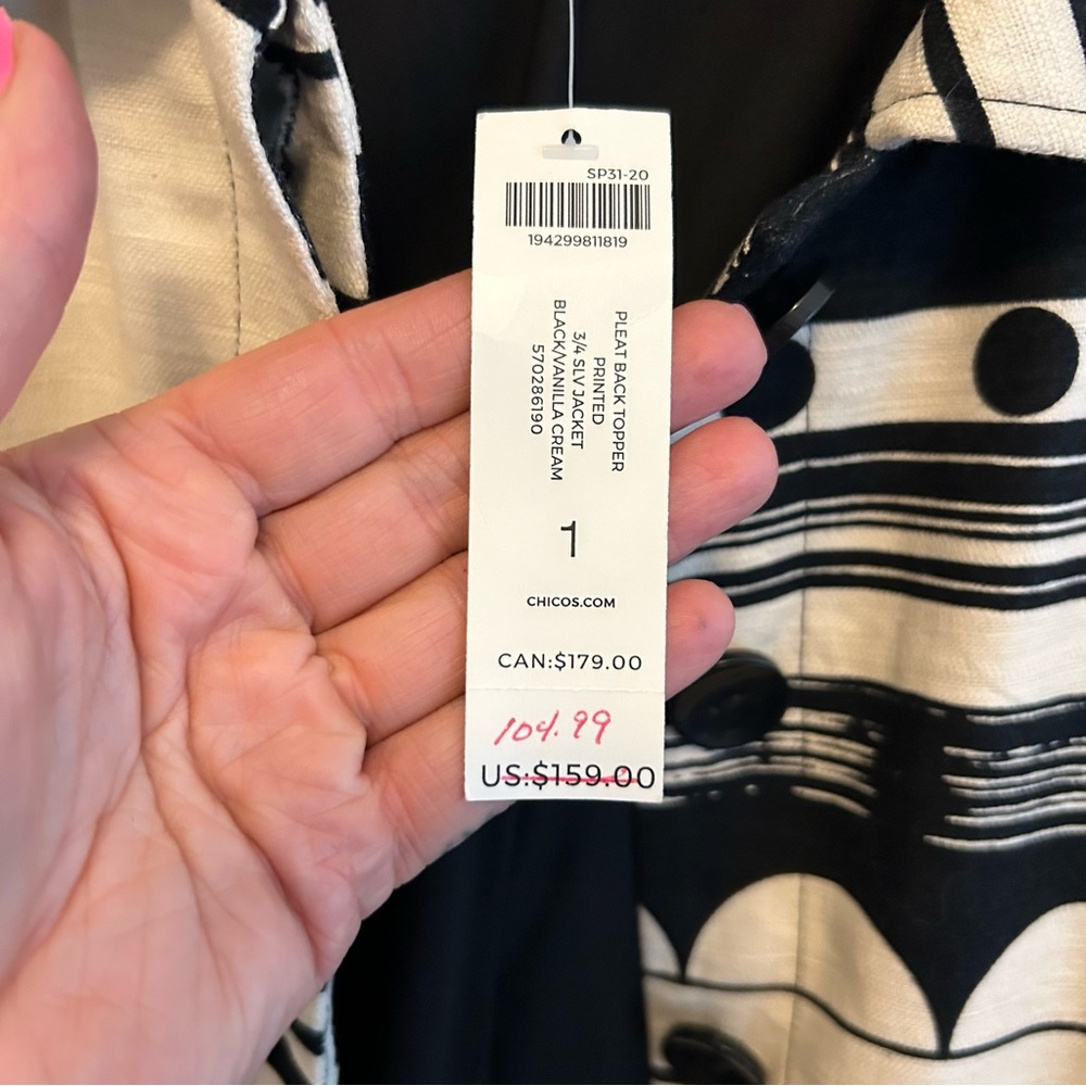 💥NWT💥Chico’s Black and White Linen Coat Size 1 - Picture 6 of 7